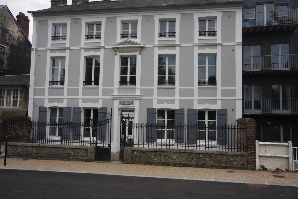 Appartements Du Clos Vorin Honfleur Eksteriør bilde